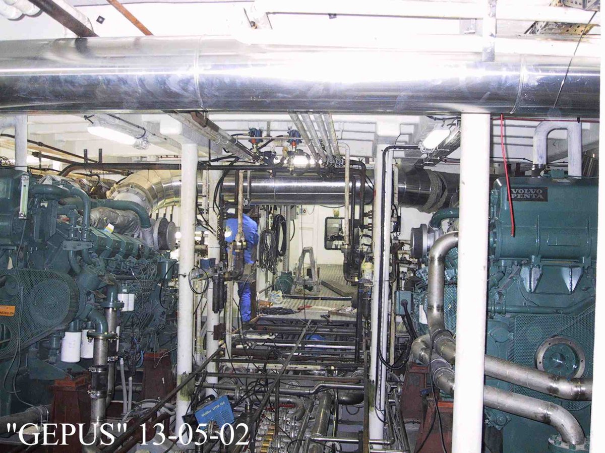 Imagen de Capitol 8 - 2001